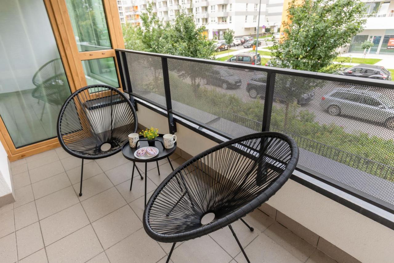 Modern Apartment With Balcony Mokotow Business Centre By Noclegi Renters Warszawa Eksteriør bilde